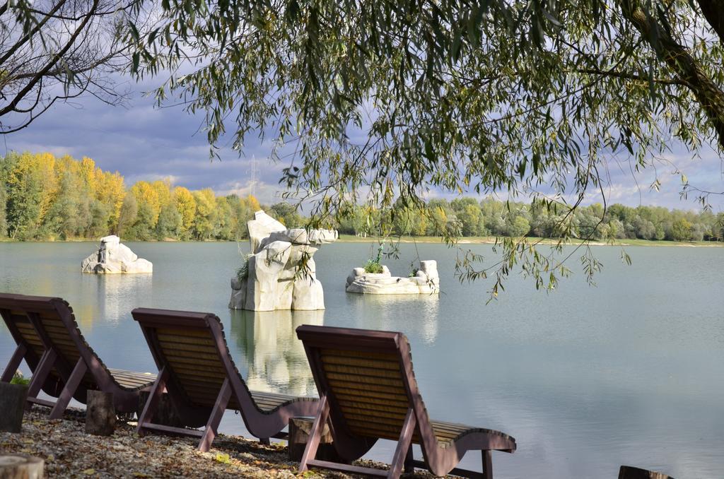 Zagreb Camp Bungalows Rakitje Bagian luar foto